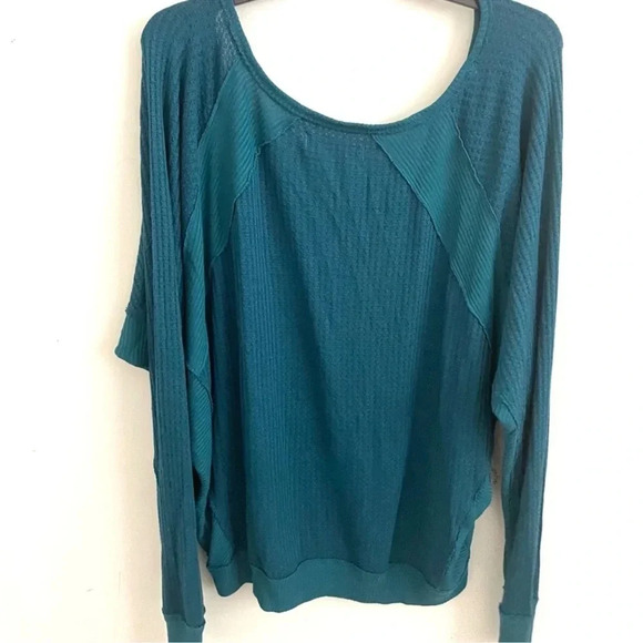 We The Free People Santa Clara Boho Teal blue long sleeve Thermal Knit Top - Picture 3 of 4